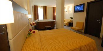 La Hotel 3*